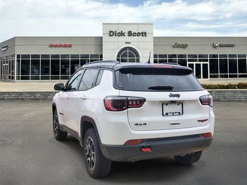 New 2026 Jeep Compass Trailhawk image 3
