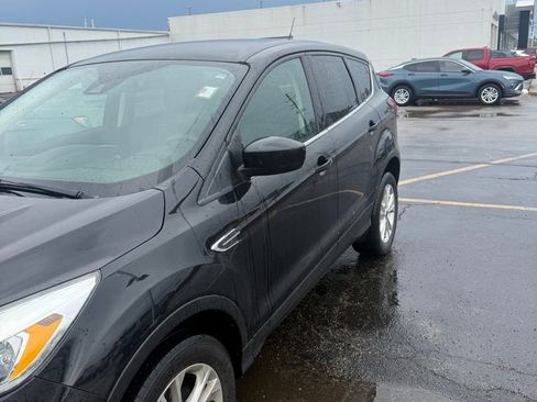 Used 2019 Ford Escape SE AWD/4WD image 3