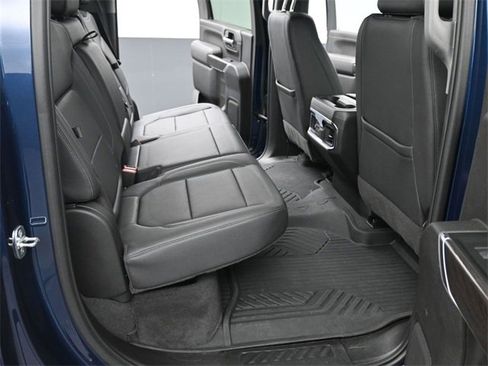 Used 2022 Chevrolet Silverado 2500 LTZ w/ LTZ Plus Package image 27