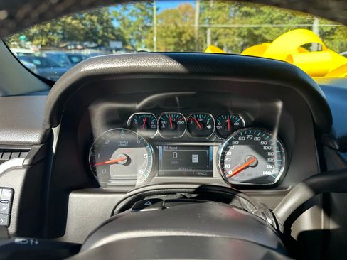 Used 2017 GMC Yukon XL SLT w/ Premium Edition image 34