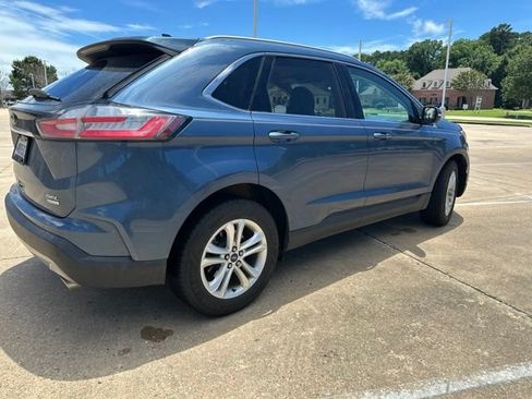Used 2019 Ford Edge SEL w/ Equipment Group 201A FWD image 4