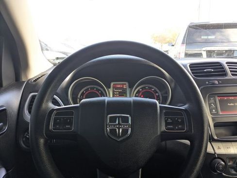 Used 2018 Dodge Journey SE w/ Blacktop Package image 18