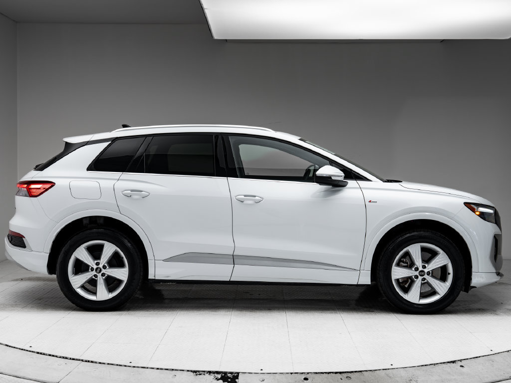 Used 2023 Audi Q4 e-tron Premium w/ Convenience Package AWD/4WD image 29