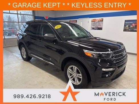 Used 2023 Ford Explorer XLT w/ Equipment Group 202A AWD/4WD image 4