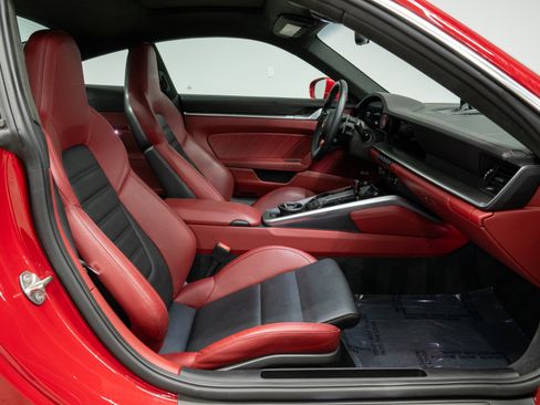 Used 2022 Porsche 911 Turbo S AWD/4WD image 36