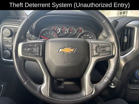Used 2021 Chevrolet Silverado 1500 LT AWD/4WD image 13