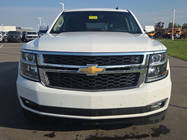 Used 2015 Chevrolet Tahoe LT w/ Luxury Package AWD/4WD image 3