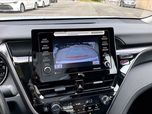Used 2024 Toyota Camry SE FWD image 25