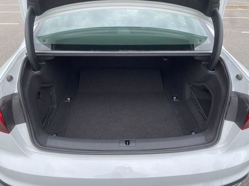 Used 2020 Audi A4 2.0T Premium w/ Convenience Package image 26