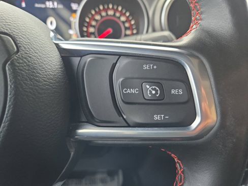 Used 2020 Jeep Gladiator Rubicon image 16