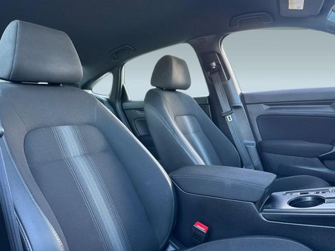 Certified 2024 Honda Civic Sport image 30