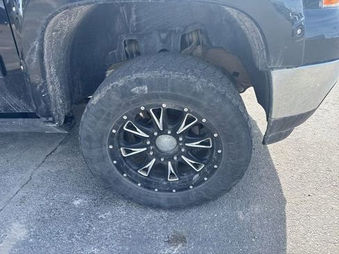 Used 2013 GMC Sierra 2500 SLT w/ SLT Convenience Package image 11