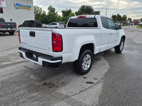 Used 2022 Chevrolet Colorado LT w/ Fleet Safety Package RWD image 5