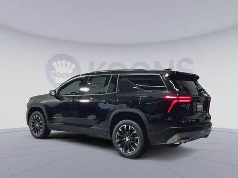 New 2026 Chevrolet Traverse LT image 8