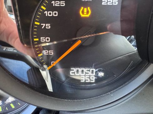 Used 2016 Porsche 911 GT3 RS image 18