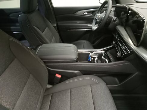 New 2026 Chevrolet Traverse LT w/ Driver Confidence Package image 14