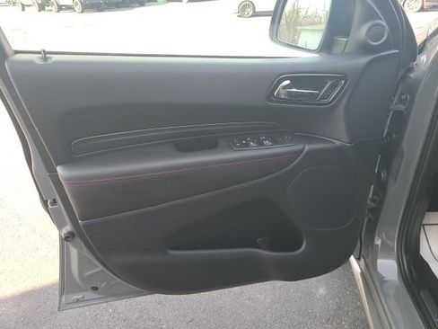 Used 2025 Dodge Durango R/T image 9