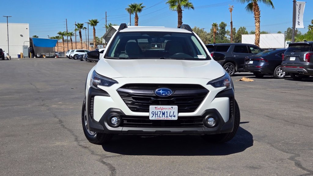 Used 2024 Subaru Outback Premium w/ Popular Package #1A AWD/4WD image 2