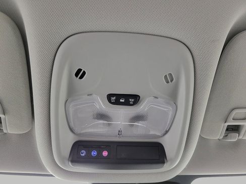 Used 2023 Chevrolet TrailBlazer LT image 18