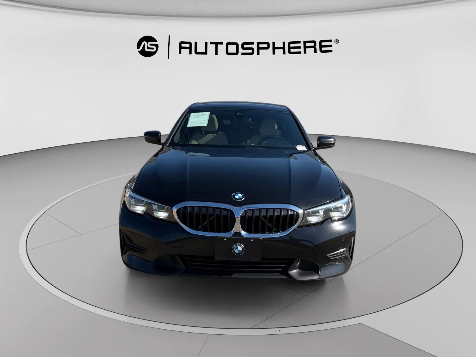 Used 2019 BMW 330i xDrive Sedan w/ Driving Assistance Package AWD/4WD image 2