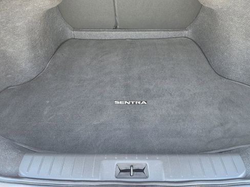 Used 2022 Nissan Sentra SV image 22