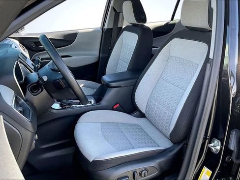 Used 2024 Chevrolet Equinox LT image 21