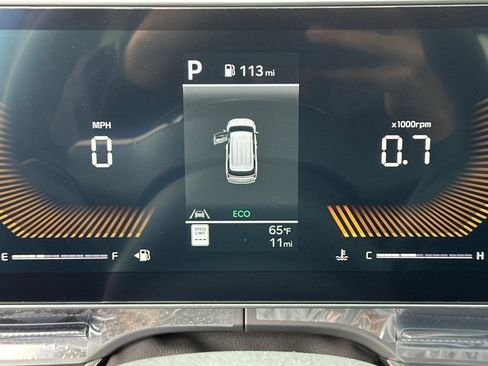 New 2026 Kia Carnival EX FWD image 26