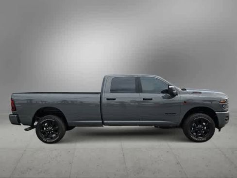 New 2026 RAM 3500 Big Horn AWD/4WD image 9
