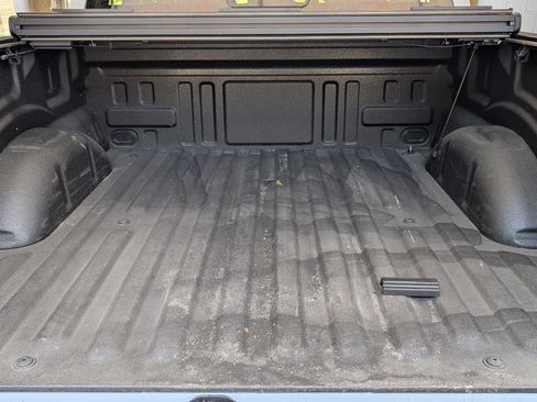 Used 2025 Ford F150 Lariat w/ Equipment Group 501A Mid AWD/4WD image 18