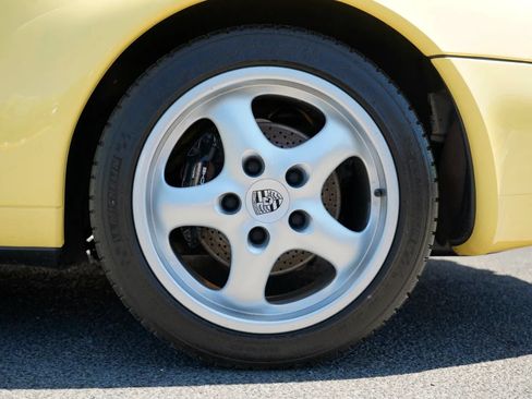 Used 1997 Porsche 911 Carrera RWD image 26