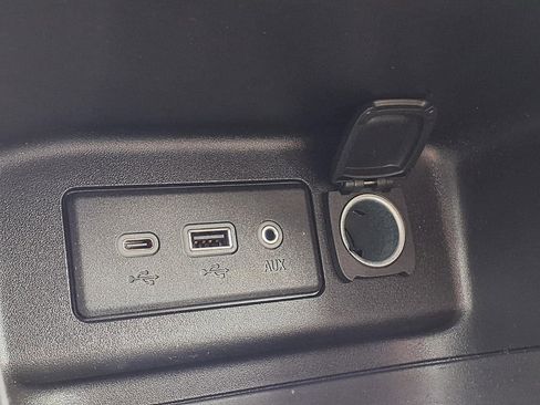 Used 2020 Chevrolet Equinox LT AWD/4WD image 19