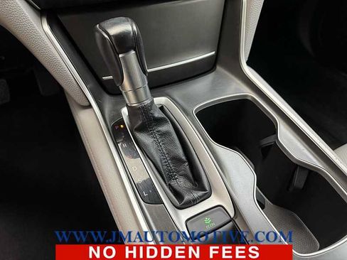 Used 2018 Honda Accord EX-L image 29