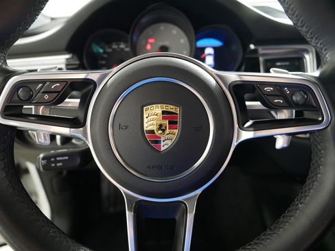 Used 2016 Porsche Macan S AWD/4WD image 25