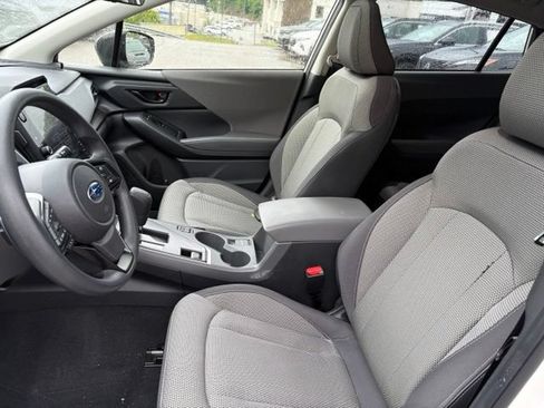 Used 2024 Subaru Crosstrek 2.0i Premium AWD/4WD image 9