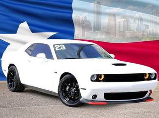 Used 2023 Dodge Challenger R/T w/ Plus Package RWD video 1