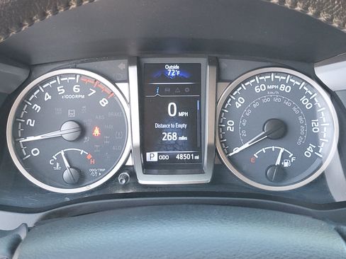 Certified 2021 Toyota Tacoma SR5 w/ Technology Package AWD/4WD image 12