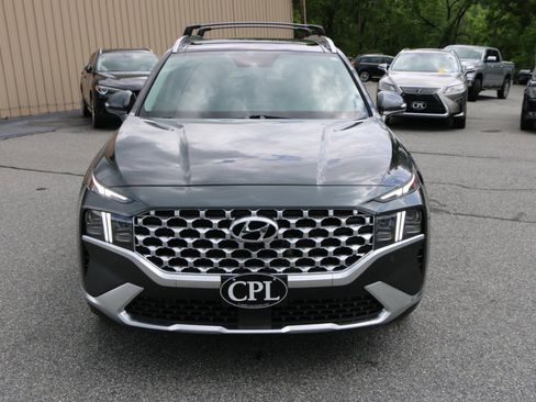 Used 2022 Hyundai Santa Fe Limited FWD image 11