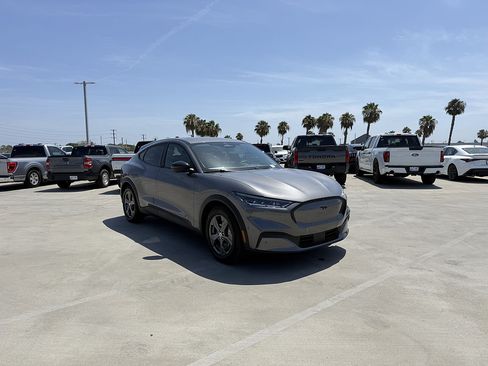 Used 2023 Ford Mustang Mach-E Select RWD image 4
