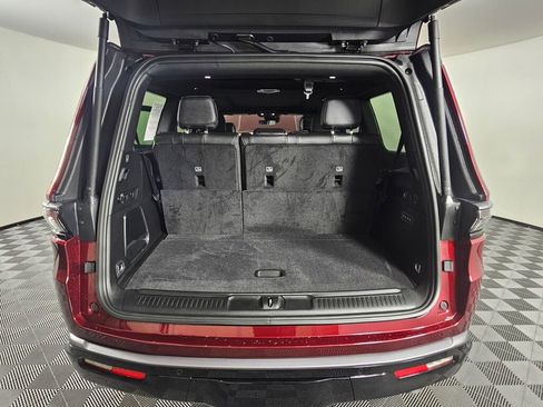 New 2026 Jeep Grand Wagoneer Limited AWD/4WD image 16