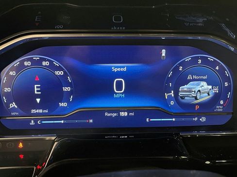 Used 2023 Chevrolet Silverado 1500 RST w/ Z71 Off-Road Package image 6