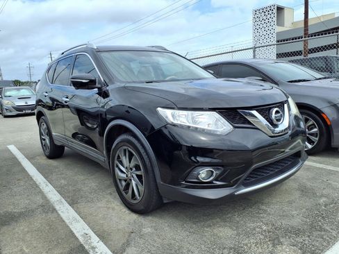 Used 2015 Nissan Rogue SL FWD image 2
