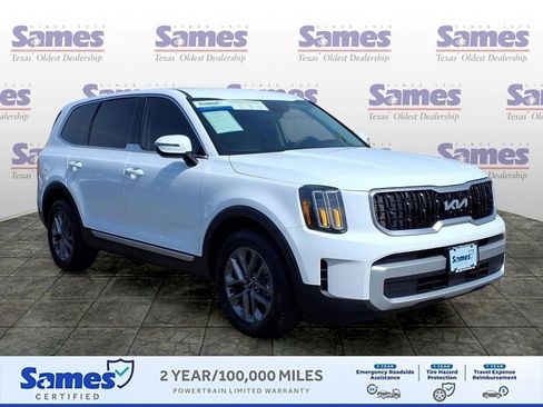 Used 2024 Kia Telluride LX FWD image 1