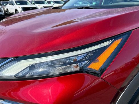 Certified 2023 Nissan Rogue SV w/ SV Premium B Package AWD/4WD image 7