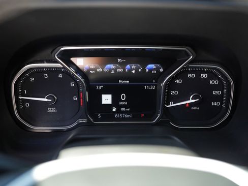 Used 2021 GMC Yukon SLT w/ SLT Premium Package image 29