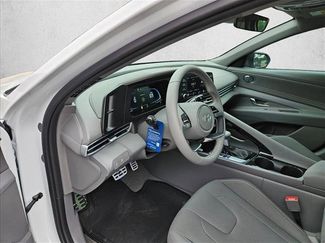 New 2026 Hyundai Elantra SEL Sport FWD video 3