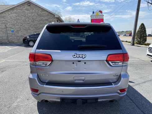 Used 2014 Jeep Grand Cherokee Overland w/ Advanced Technology Group image 6