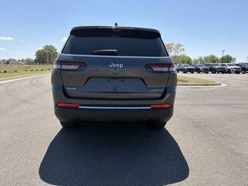 Used 2024 Jeep Grand Cherokee L Limited w/ Luxury Tech Group II image 4