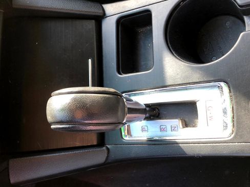 Used 2017 Subaru Legacy 2.5i Limited image 10