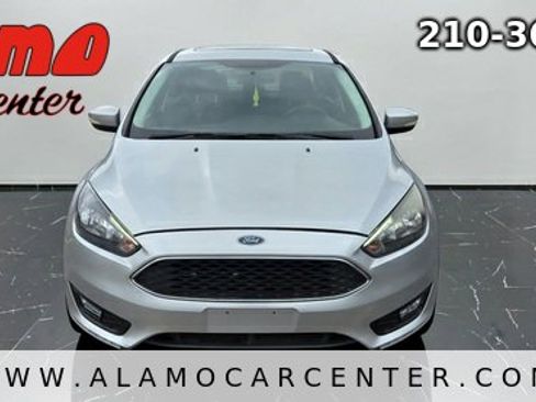 Used 2018 Ford Focus SEL image 8
