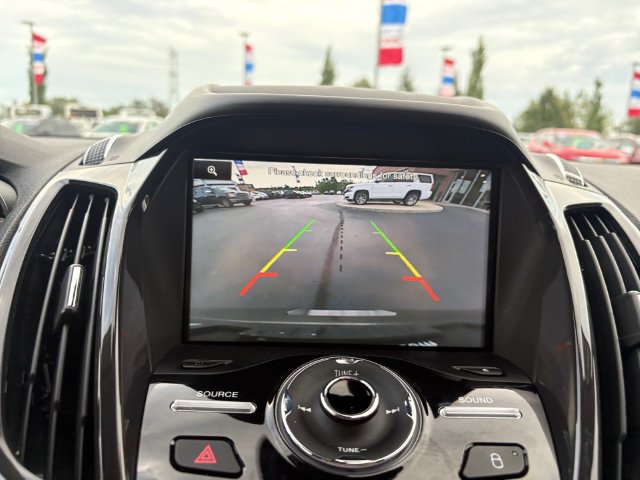 Used 2015 Ford Escape Titanium FWD image 26